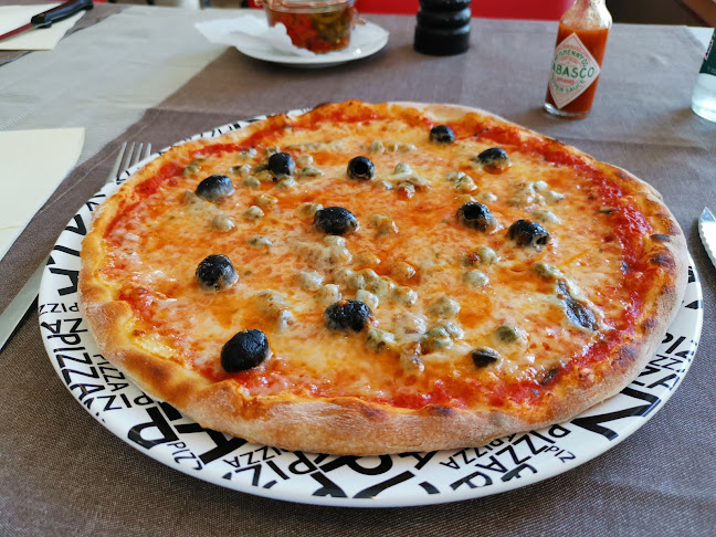 Av. Léopold-Robert 13, 2300 La Chaux-de-Fonds