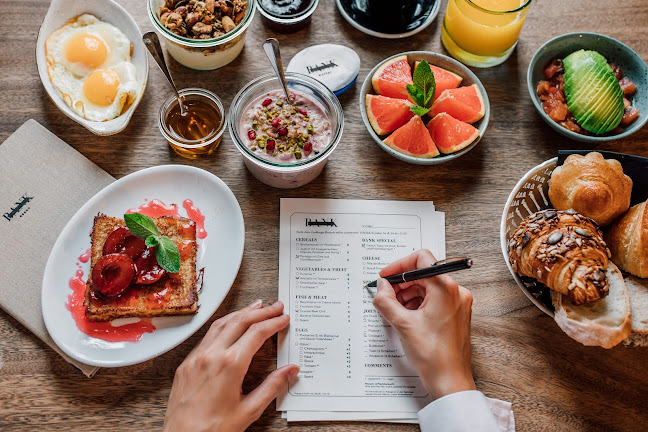 BANK - Restaurant & Bar