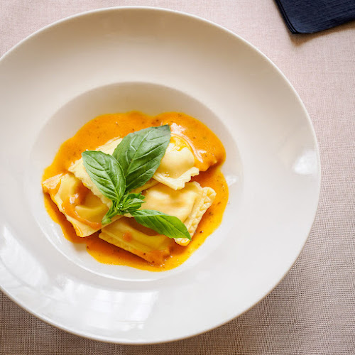 Opinii despre Restaurant Steinfels în Ellikon an der Thur - Gastronomie und Hotellerie