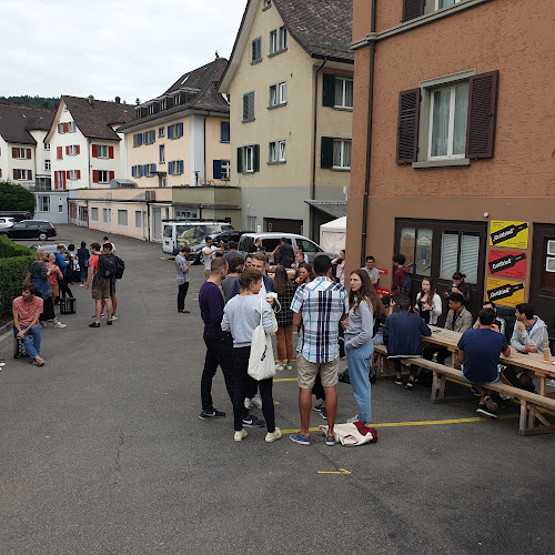 Berninapl. 2, 8057 Zürich