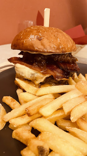 Opinii despre Osteria Pizzeria Pazzallo în Pazzallo - Gastronomie und Hotellerie