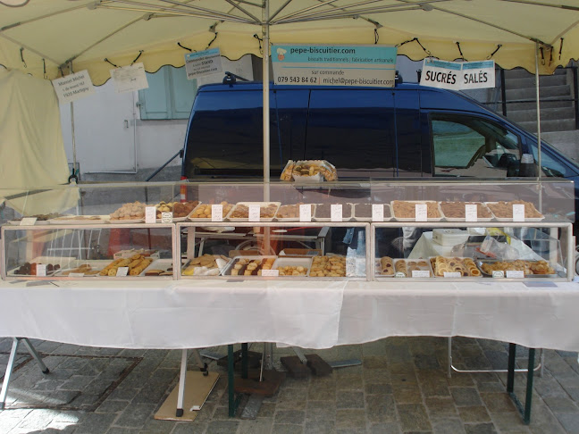 Pepe Biscuitier, Monnet Michel - Gastronomie und Hotellerie