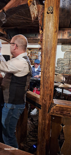 Brunnenpl. 14, 4950 Huttwil