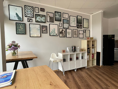 Contrast Bistro Café Bäckerei