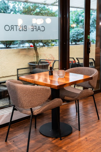 Opinii despre Café & Sushi Intermezzo Opfikon în Opfikon - Gastronomie und Hotellerie