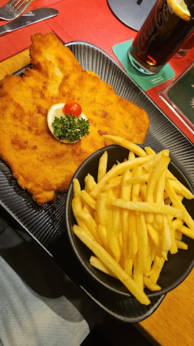 Opinii despre Turm Café und Pub în Kreuzlingen - Gastronomie und Hotellerie