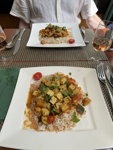 Opinii despre Café du Marché în Fribourg - Gastronomie und Hotellerie