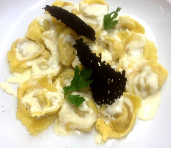 Opinii despre Casa Emilia - Sapori e tradizione în Lugano - Gastronomie und Hotellerie