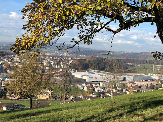Neufildere Cafe Hüsli - Gastronomie und Hotellerie