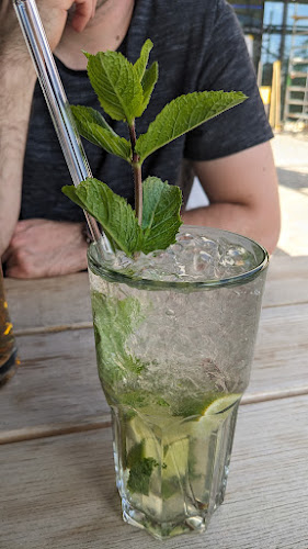 HANS IM GLÜCK - CHUR City West - Gastronomie und Hotellerie