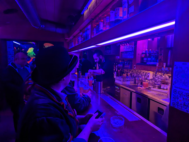 Comentarii opinii despre Trubä67 Wein Bar