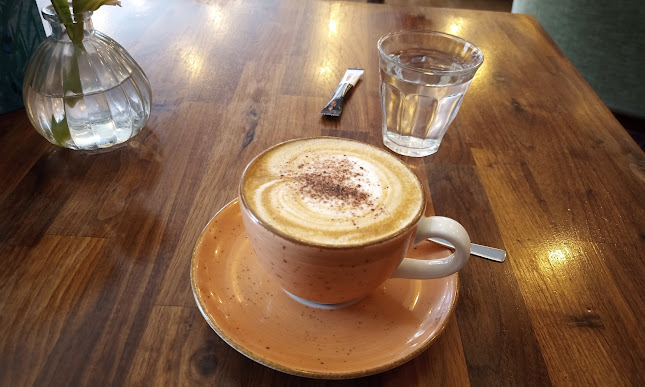 Opinii despre Café Kunterbunt în Winterthur - Gastronomie und Hotellerie