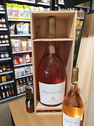 Opinii despre Moreira Gourmet House & Catering în Küsnacht - Gastronomie und Hotellerie