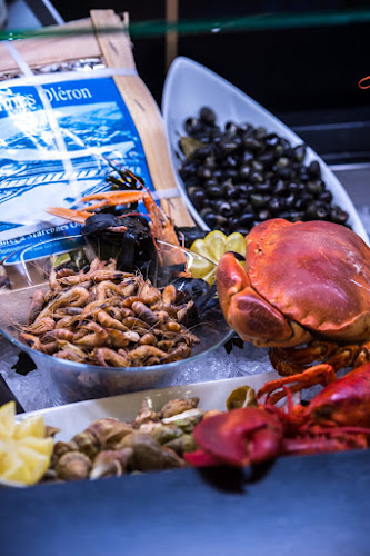 c/o Astra Hotel Place de la Gare 4, Pl. de la Gare 4, 1800 Vevey