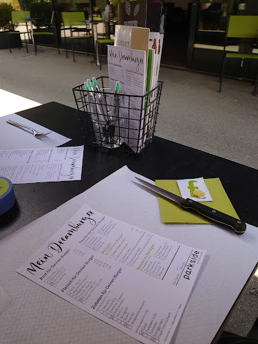 Opinii despre Parkside eat & bar lounge în Thun - Gastronomie und Hotellerie