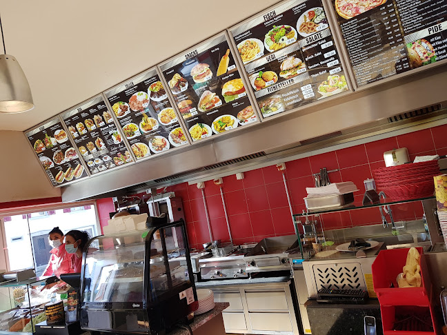 Opinii despre Mega Kebap în Stäfa - Gastronomie und Hotellerie