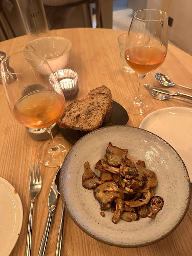 Comentarii opinii despre Silex - Restaurant mit Wein-Fokus