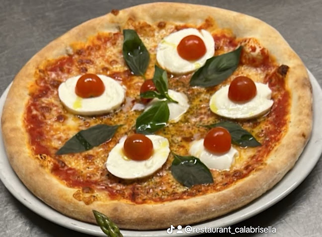 Ristorante Pizzeria Calabrisella - Gastronomie und Hotellerie