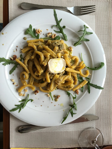 Opinii despre Ristorante Magna Grecia în Renens - Gastronomie und Hotellerie