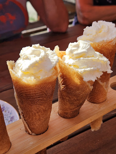 Comentarii opinii despre la Baronne