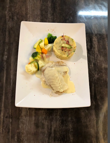 Opinii despre Restaurant Delifrance, Mme Petrus Camelia în Fribourg - Gastronomie und Hotellerie