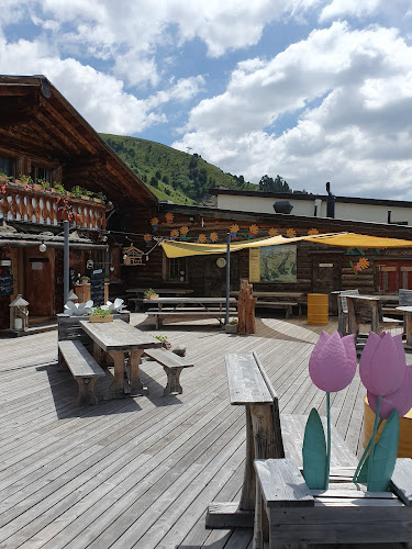 Opinii despre Mäderbeiz Pischa în Davos - Gastronomie und Hotellerie