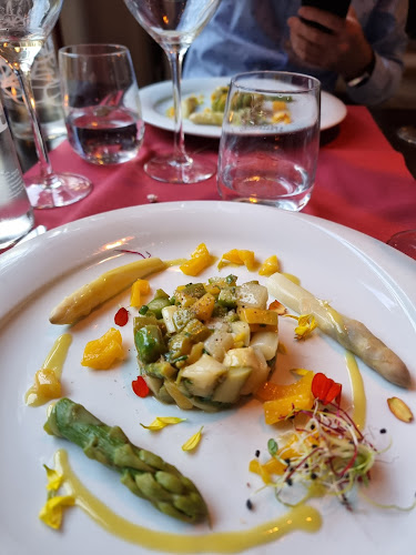 Opinii despre Restaurant Le Bureau în Neuchâtel - Gastronomie und Hotellerie