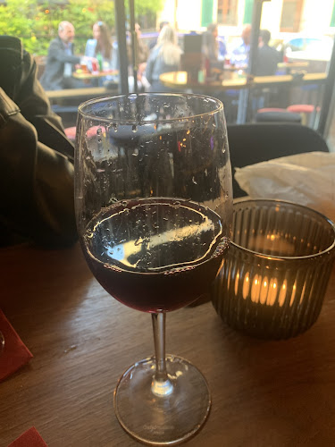 Maison Balkii - Gastronomie und Hotellerie