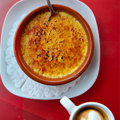 Opinii despre Café du Commerce în Grandson - Gastronomie und Hotellerie