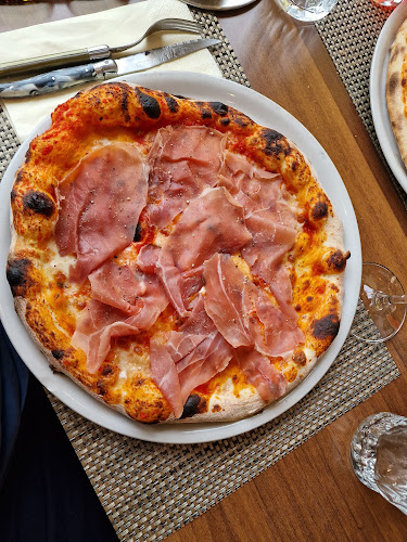 Bd de Saint-Georges 46, 1205 Genève