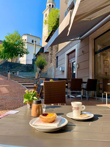 Opinii despre 12Zero4 Ristorante - Wine bar - Caffetteria în Lugano - Gastronomie und Hotellerie