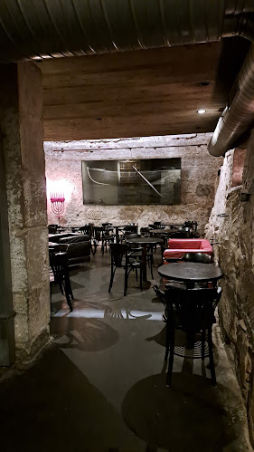 Comentarii opinii despre Kreissaal Bar