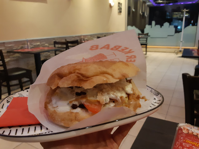 Opinii despre La T'Chaux kebab pizzeria în La Chaux-de-Fonds - Gastronomie und Hotellerie