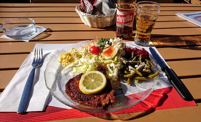 Opinii despre Skihaus Hochstuckli în Sattel - Gastronomie und Hotellerie