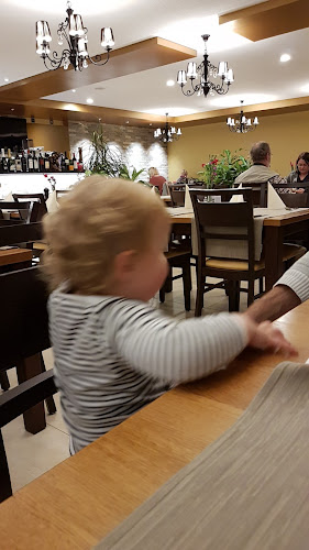 Restaurant Pizzeria Thoracker - Gastronomie und Hotellerie