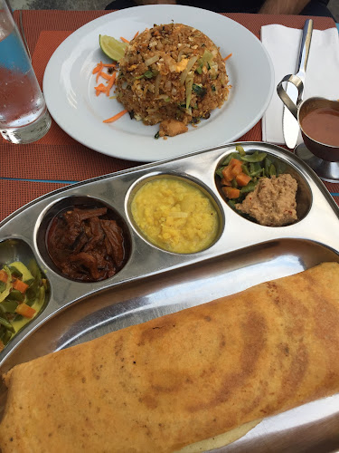 Don't Worry Eat Curry - Zürich