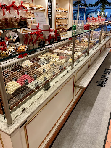 Comentarii opinii despre Müller Beck, das Café