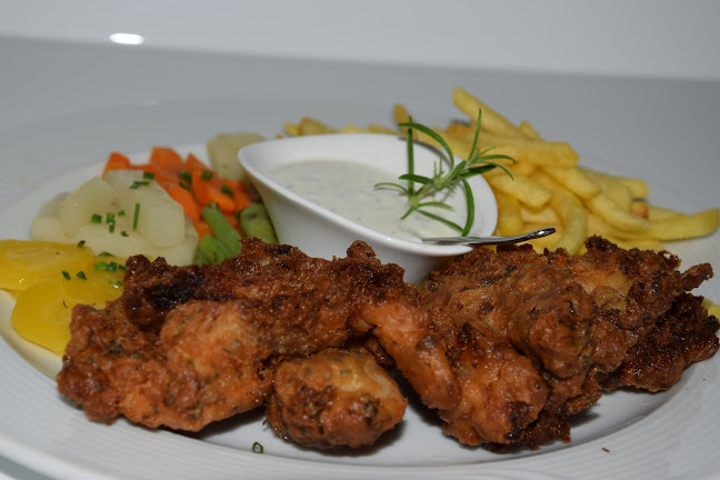 Opinii despre Wildi's Dorfcafé - Restaurant-Café în Morschach - Gastronomie und Hotellerie