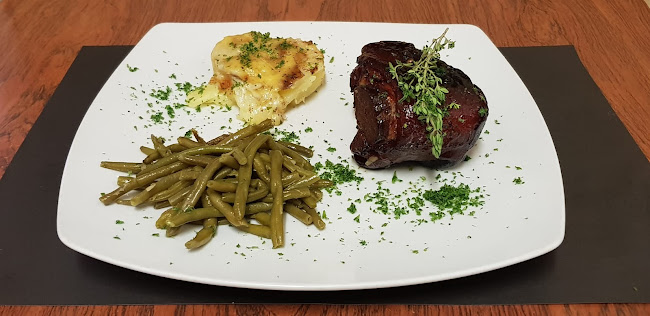 Café des Noyers - Gastronomie und Hotellerie