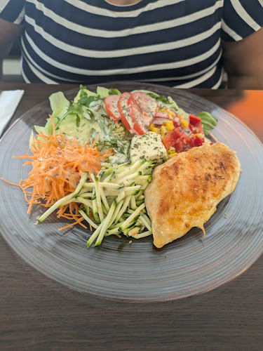 Café Plaza - Gastronomie und Hotellerie