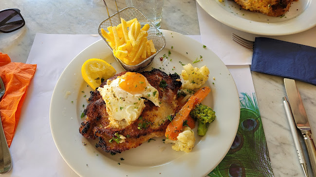 Opinii despre Restaurant Pizzeria Pfauen în Biel - Gastronomie und Hotellerie