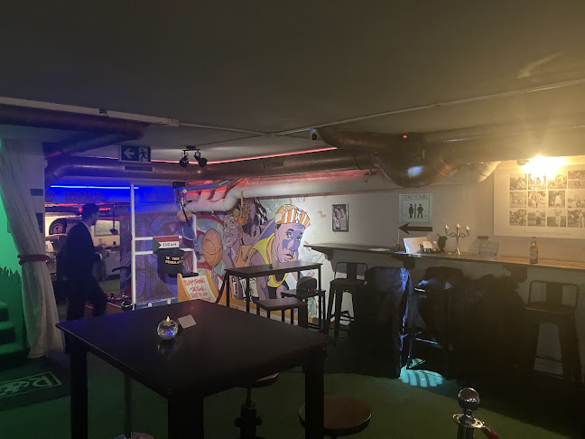 Opinii despre Rollers Mini-Golf Bar în Geneva - Gastronomie und Hotellerie