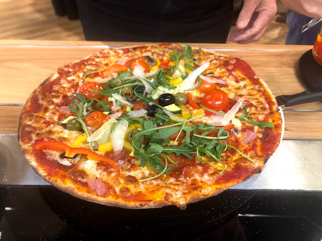 Opinii despre Coop Restaurant 1864 Café & Restaurant în Basel - Gastronomie und Hotellerie