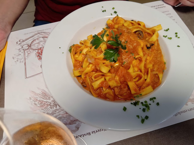 Opinii despre Restaurant-Pizzeria du Stand de Vernand în Romanel-sur-Lausanne - Gastronomie und Hotellerie