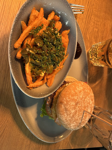 Comentarii opinii despre HANS IM GLÜCK - CHUR City West