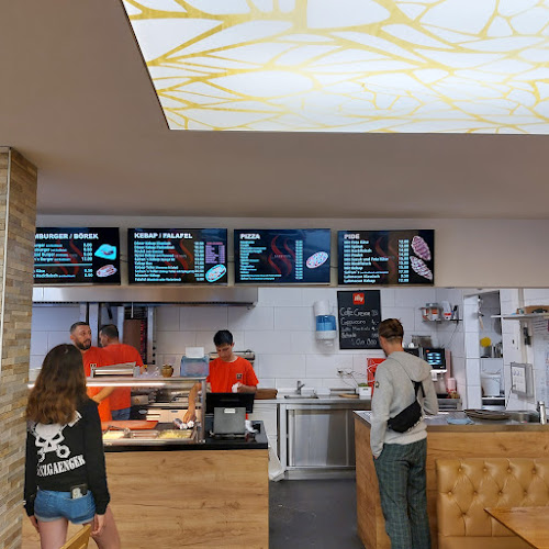 Opinii despre Safran's Kebap în Lachen - Gastronomie und Hotellerie