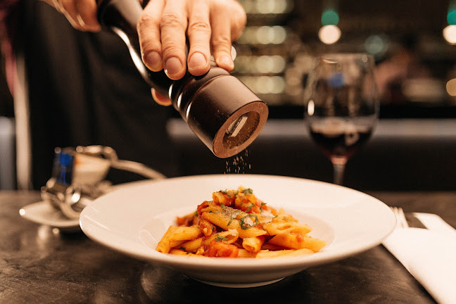 Nuovo - Gastronomie und Hotellerie