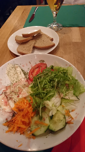 Casa Piccola Italia Basel - Gastronomie und Hotellerie