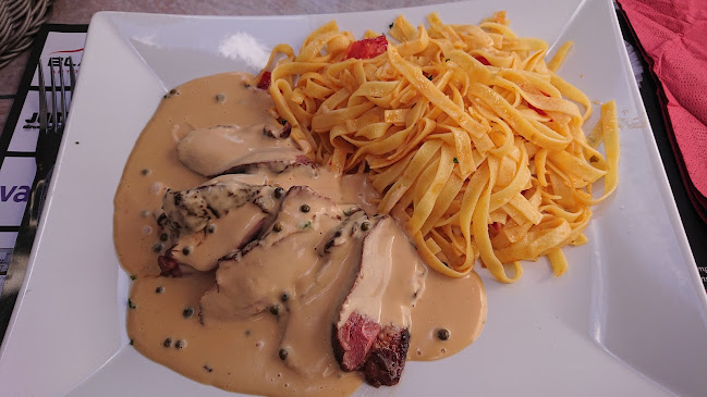 Opinii despre Fleur de Lys în Vicques - Gastronomie und Hotellerie