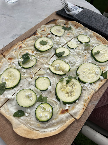 Comentarii opinii despre French Kiss lounge